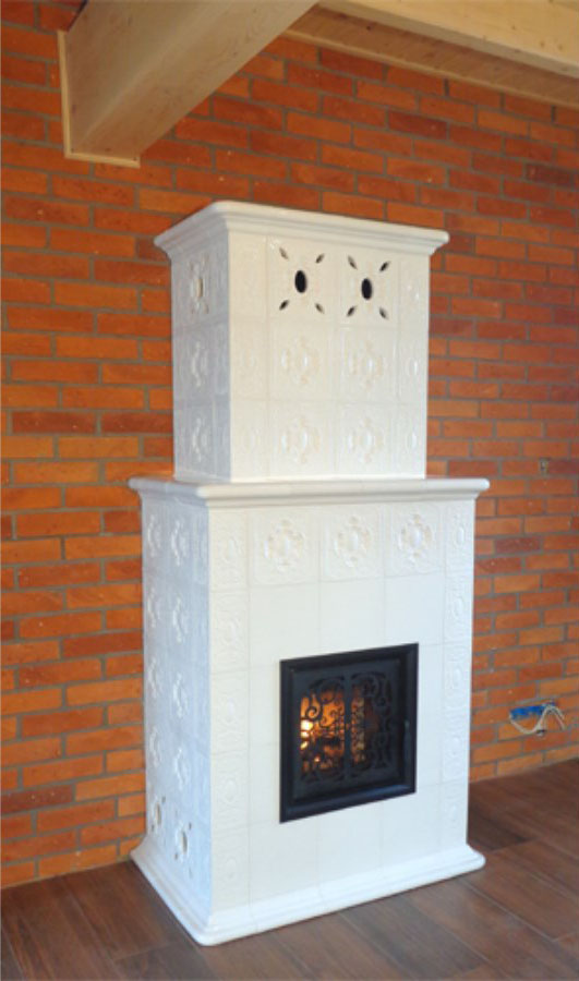 białe kafle ozdobne